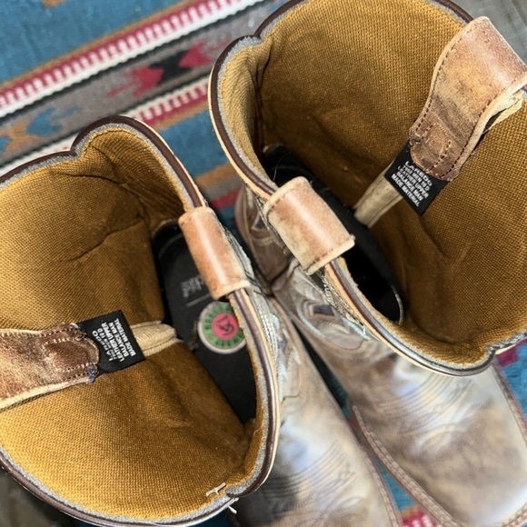 LAREDO MEN'S DISTRESSED LEATHER WESTERN BOOTS - BROAD SQUARE TOE - Picture 9 of 14